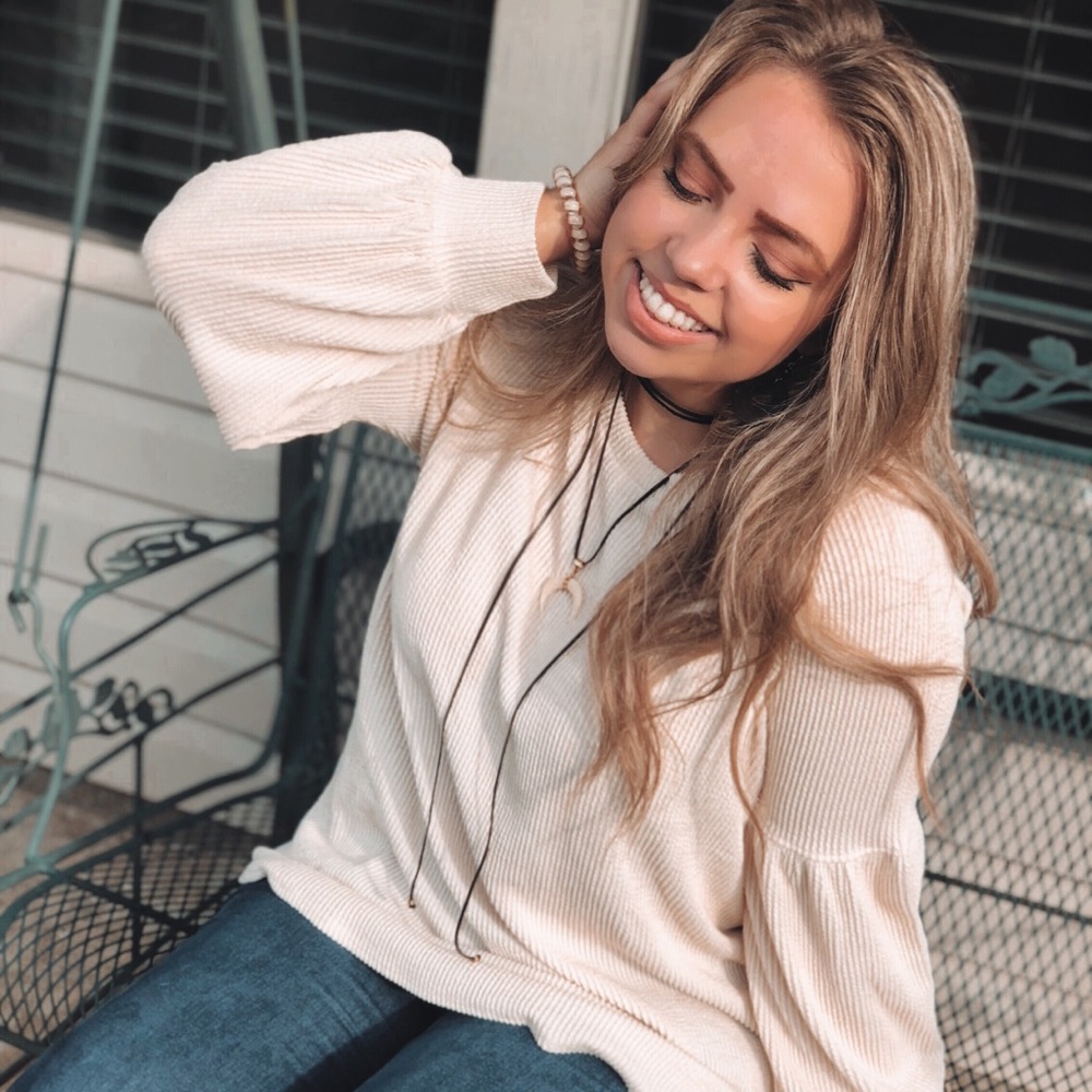 Meet your Posher, Alayna